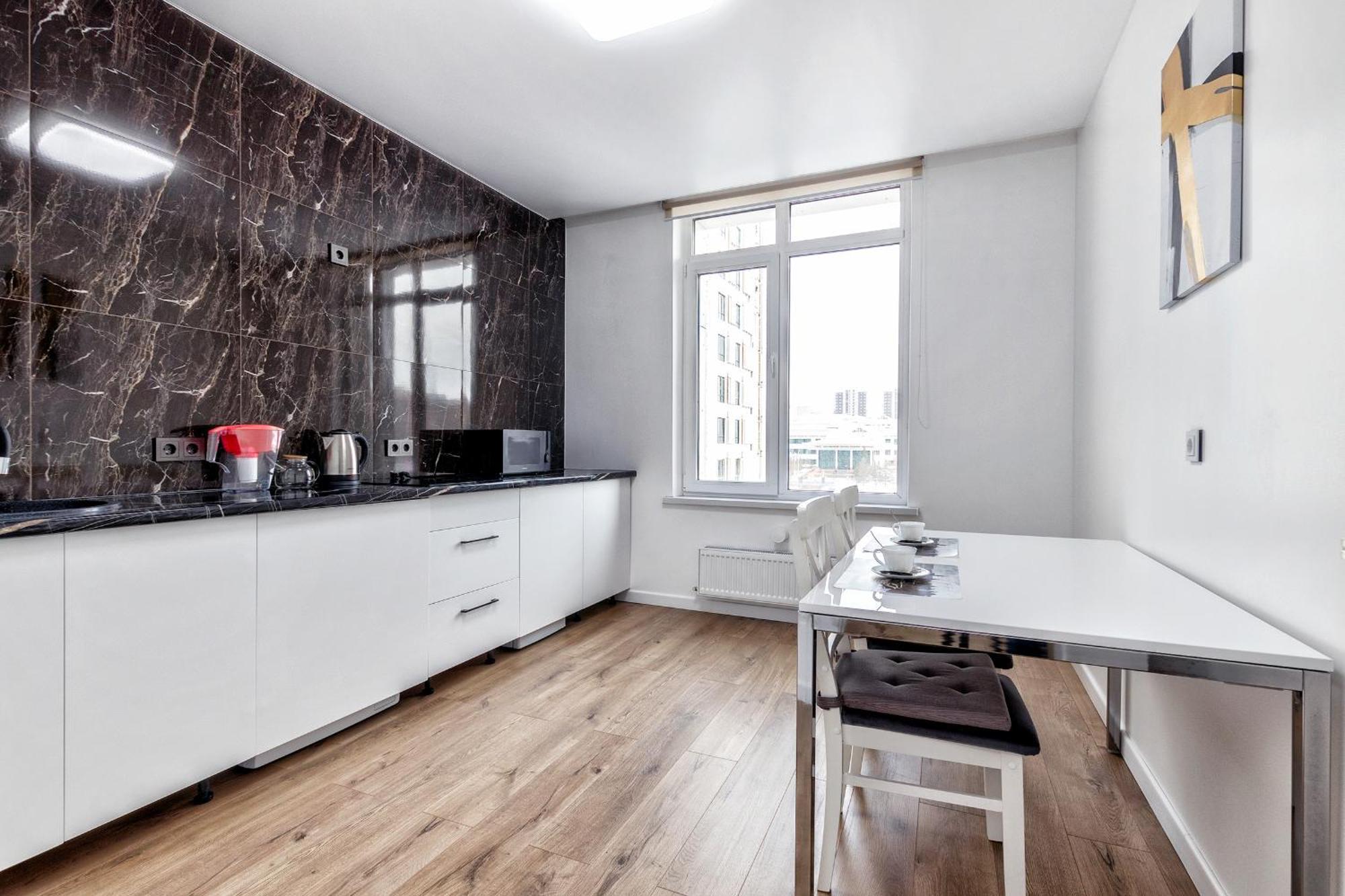 Raisson Aparthotel G84 Хан Шатыр Astana Ngoại thất bức ảnh